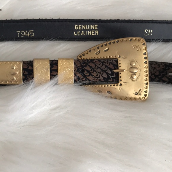 Black Leather belt with brown print gold hardware - Picture 5 of 6